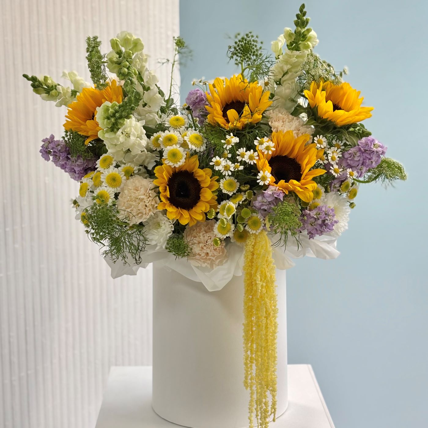 КОРОБКА С ПОДСОЛНУХАМИ КОРОБКА С ПОДСОЛНУХАМИ