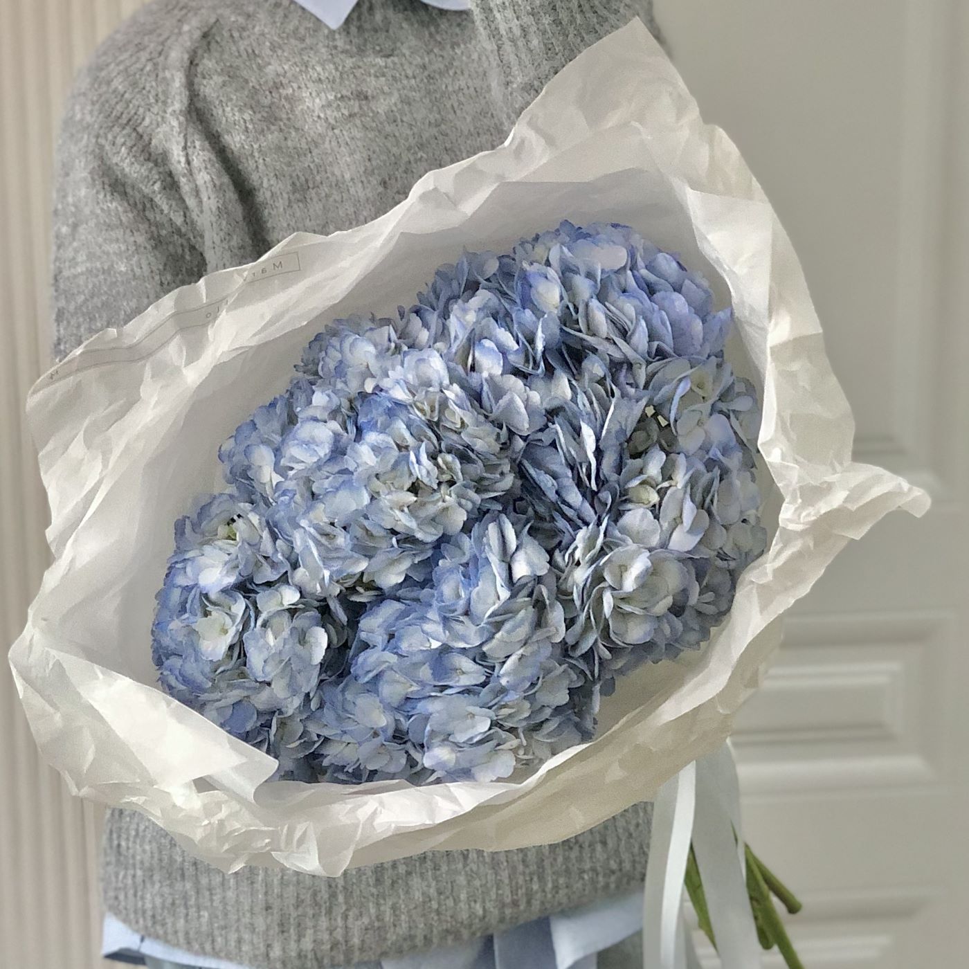 БУКЕТ С ГОРТЕНЗИЯМИ