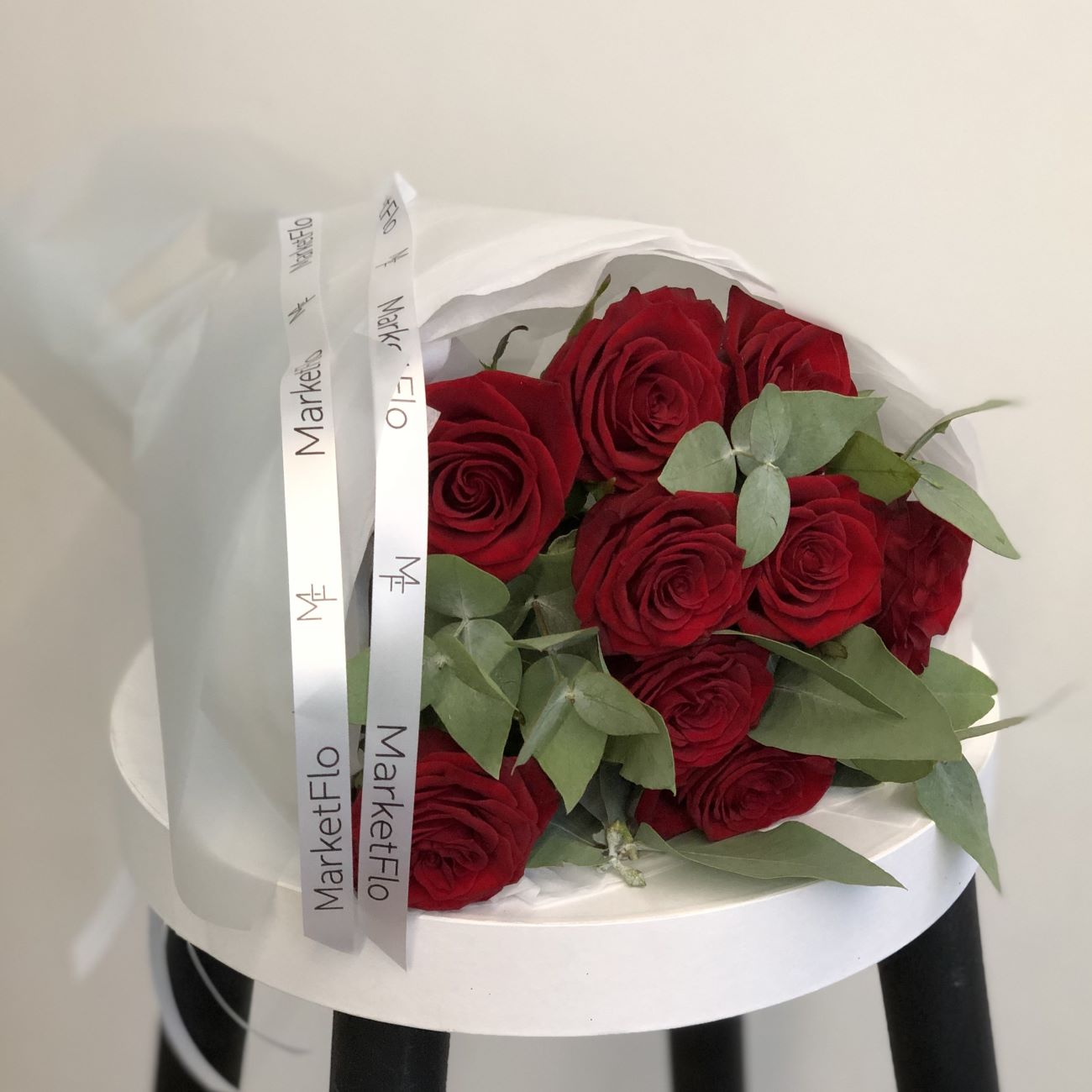 БУКЕТ ИЗ КРАСНЫХ РОЗ