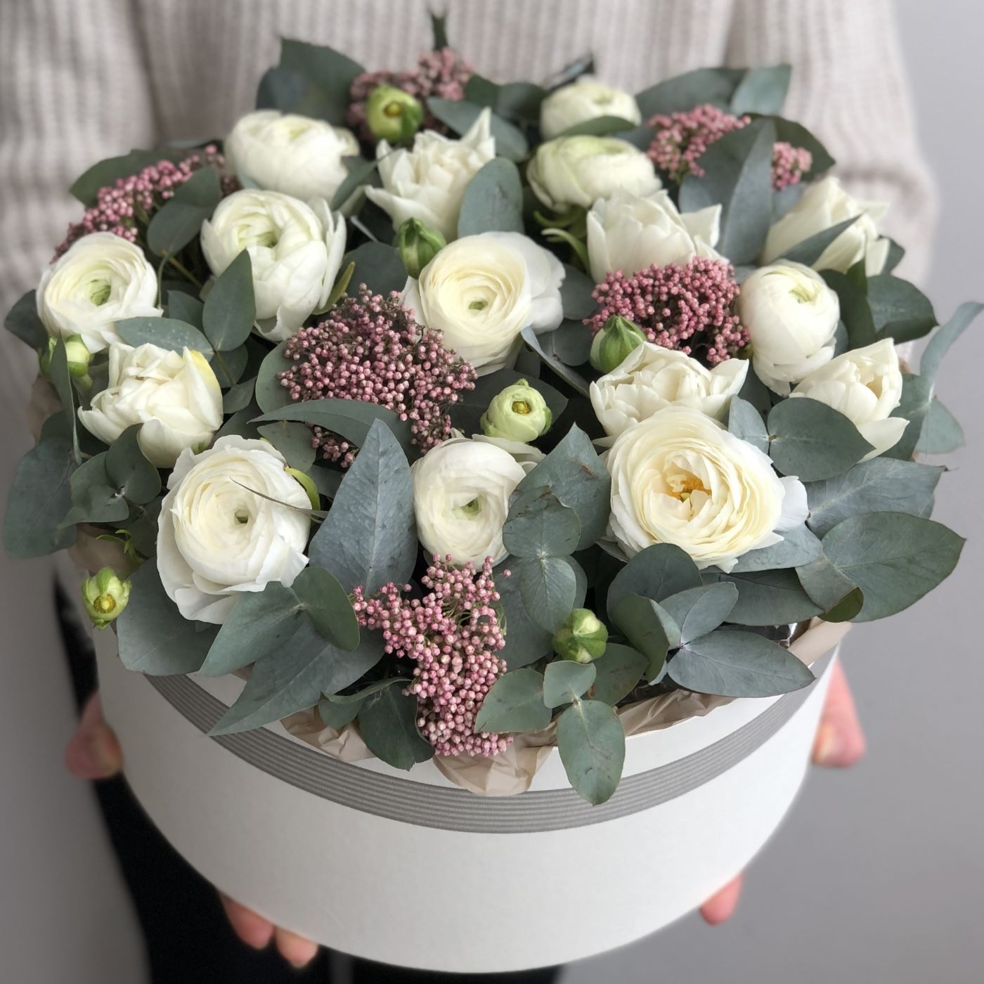 КОРОБКА С РАУНКУЛЮСАМИ