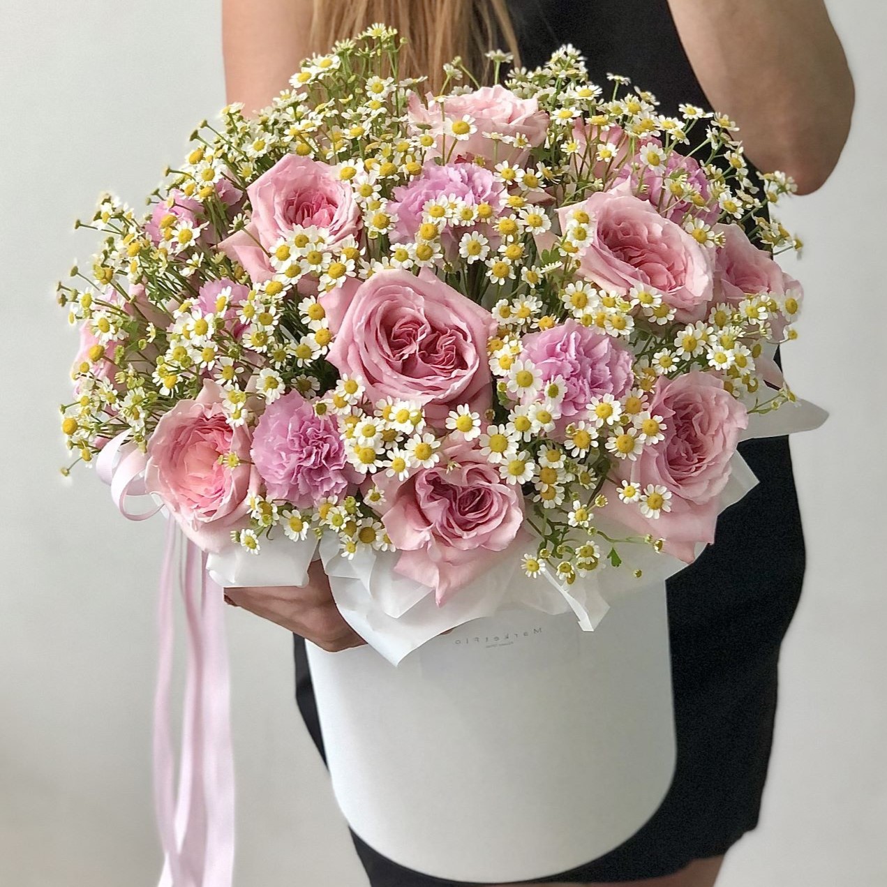 КОРОБКА С ПИНК ОХАРА И МАТРИКАРИЕЙ КОРОБКА С ПИНК ОХАРА И МАТРИКАРИЕЙ