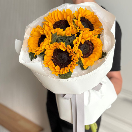 БУКЕТ ИЗ ПОДСОЛНУХОВ