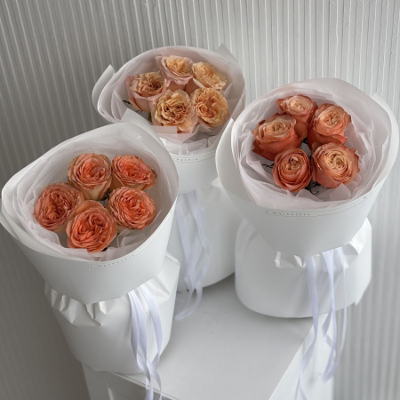 БУКЕТ- КОМПЛИМЕНТ