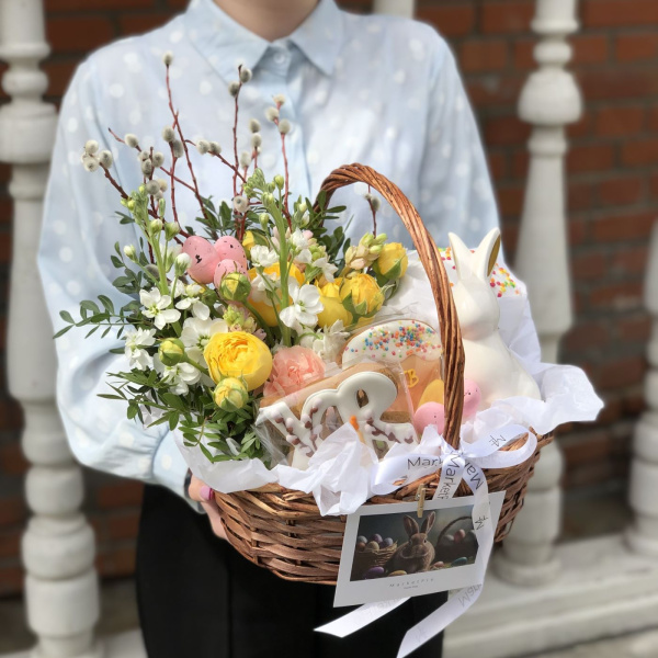 СВЕТЛОЙ ПАСХИ