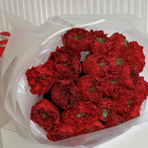 МОНОБУКЕТ ИЗ КРАСНЫХ РОЗ РЭД АЙ