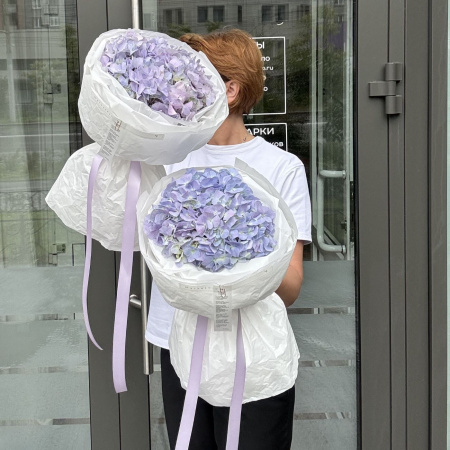 БУКЕТ ИЗ ГОРТЕНЗИИ