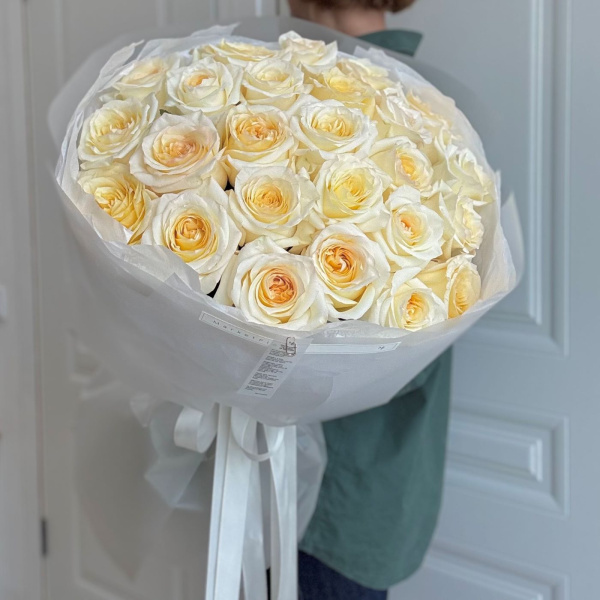 БУКЕТ ИЗ СЛИВОЧНЫХ ПИОНОВИДНЫХ РОЗ БУКЕТ ИЗ СЛИВОЧНЫХ ПИОНОВИДНЫХ РОЗ