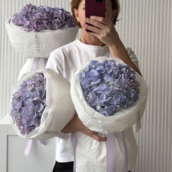 БУКЕТ ИЗ ГОРТЕНЗИИ