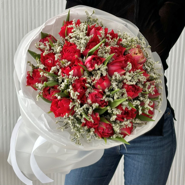 25 ПИОНОВИДНЫХ ТЮЛЬПАНОВ И ЛИМОНИУМ