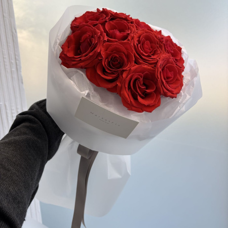 БУКЕТ ИЗ АЛЫХ РОЗ