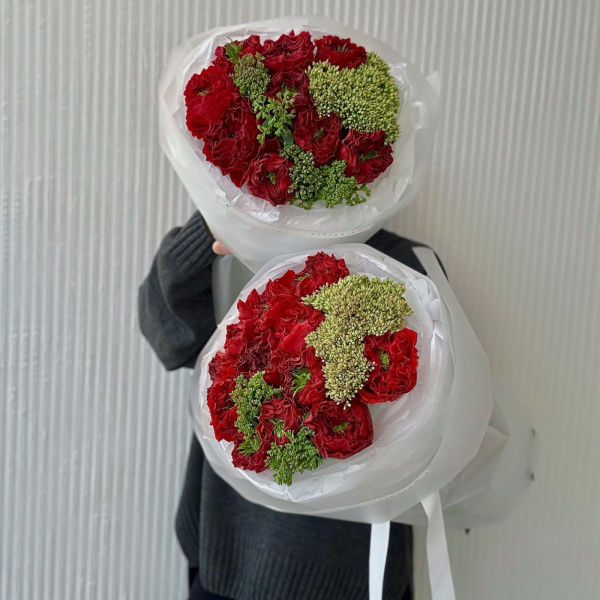 БУКЕТ ИЗ КРАСНЫХ РОЗ