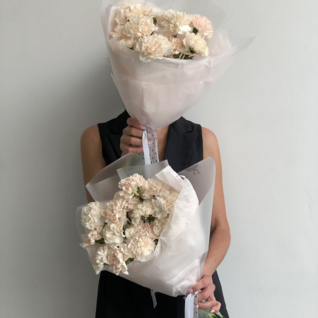 БУКЕТ С ДИАНТУСАМИ