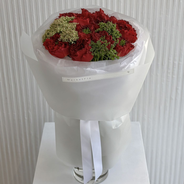 БУКЕТ ИЗ КРАСНЫХ РОЗ