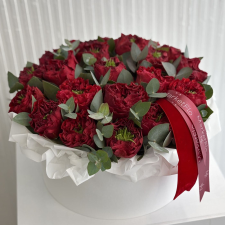 КОРОБКА С РОЗАМИ РЭД АЙ