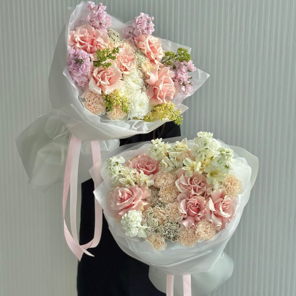 БУКЕТ С ФРАНЦУЗСКИМИ РОЗАМИ БУКЕТ С ФРАНЦУЗСКИМИ РОЗАМИ