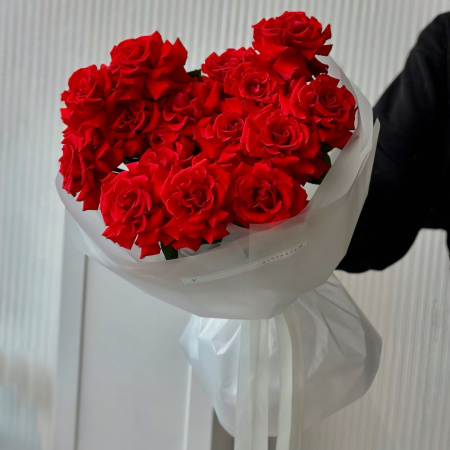 БУКЕТ ИЗ ФРАНЦУЗСКИХ РОЗ