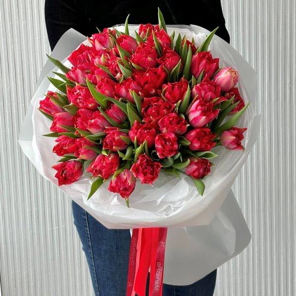 БУКЕТ ИЗ 51 ТЮЛЬПАНА